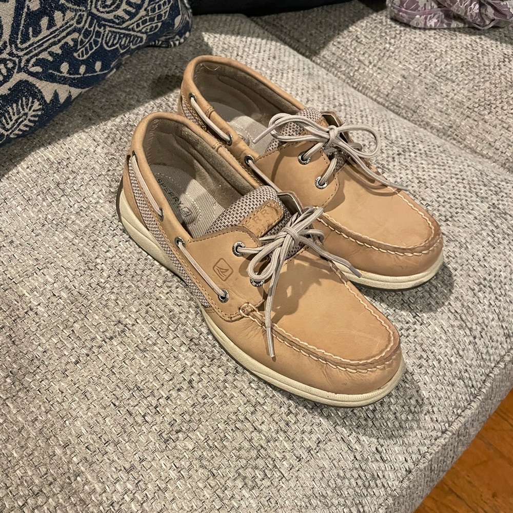 Sperrys for women